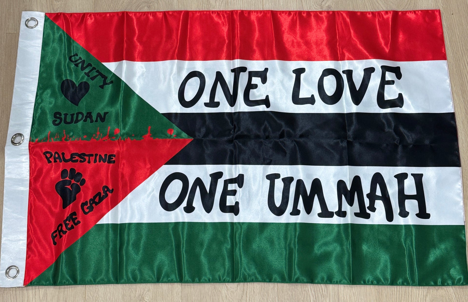 "Freedom Flag" One Love & One Ummah {2x3}